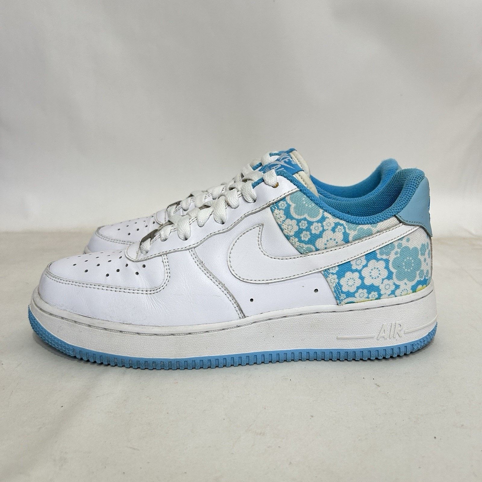 Nike Nike Air Force 1 '07 Flowers WMNS “White Light Blue Floral” Size US 9 / IT 39 - 6 Thumbnail