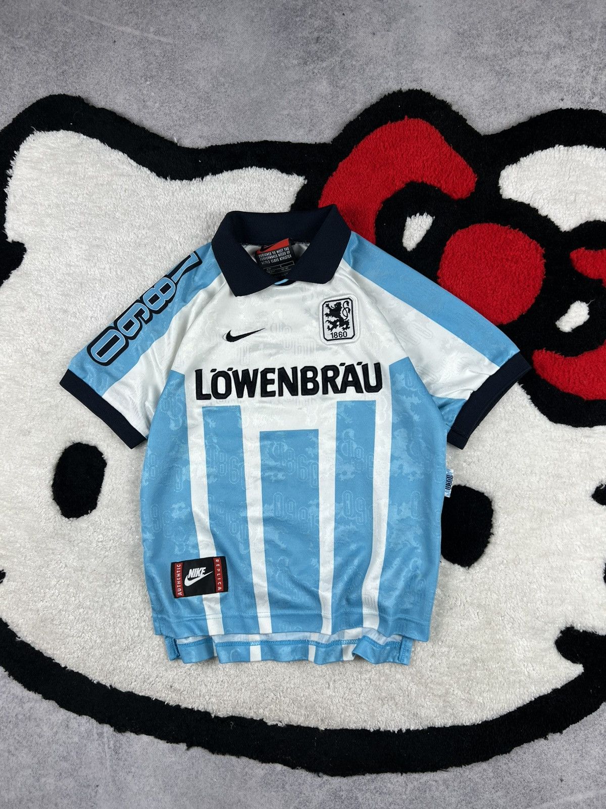 Nike Vintage Nike TSV Munchen 1996/97 Football Kids Soccer Jersey Size US S / EU 44-46 / 1 - 1 Thumbnail