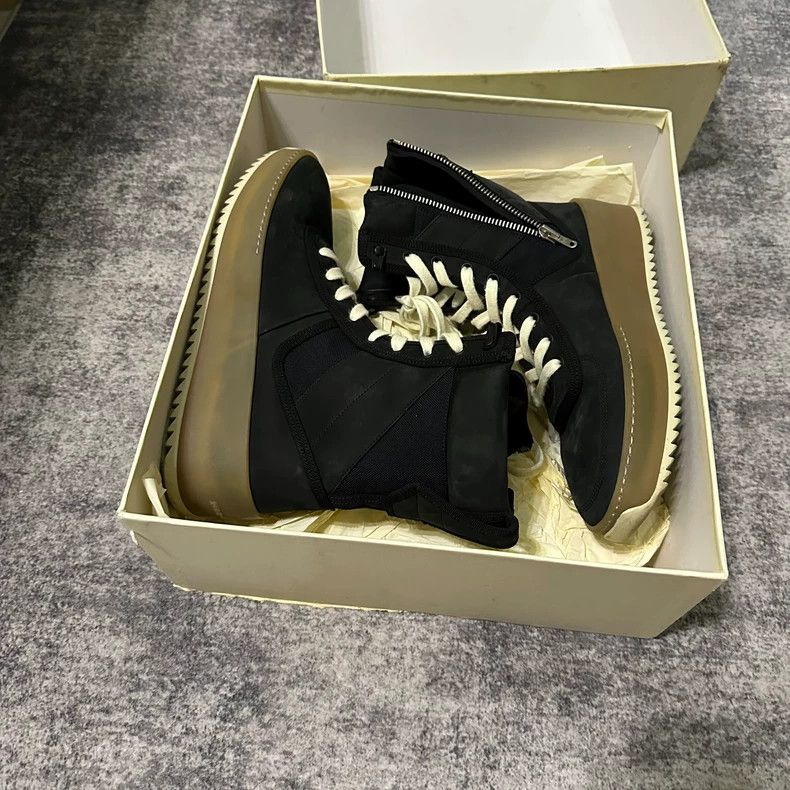 Fear of God Fear of God The first generation of rubber-soled military Size US 8 / EU 41 - 2 Thumbnail