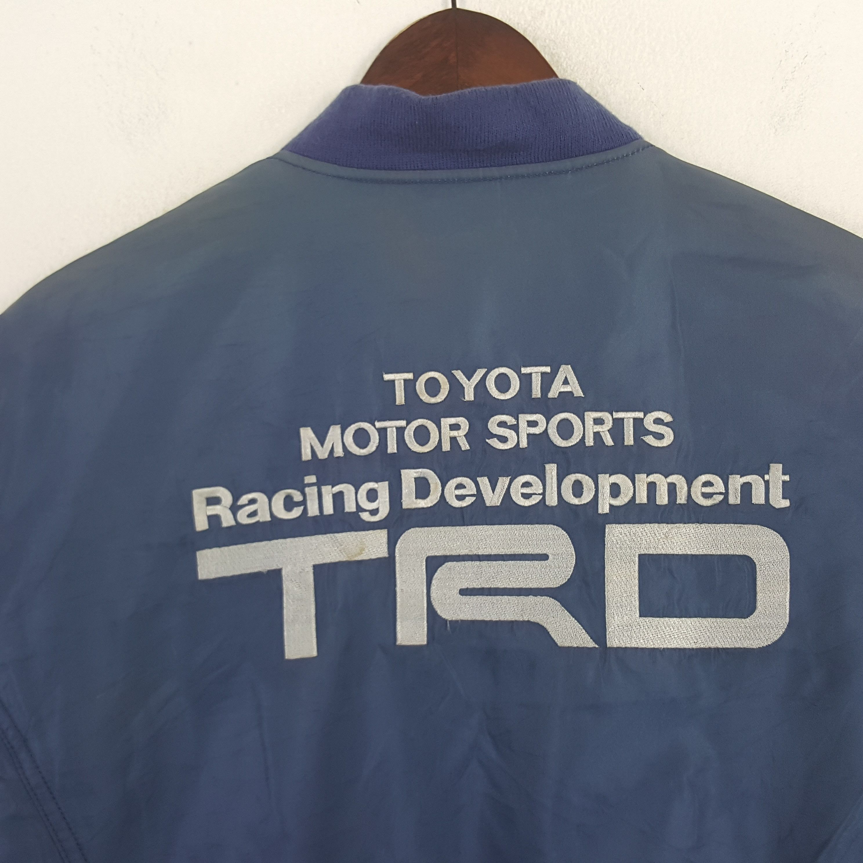 Japanese Brand × Vintage Vintage TRD Toyota Racing Motorsport Windbreaker Jacket Size US L / EU 52-54 / 3 - 2 Thumbnail