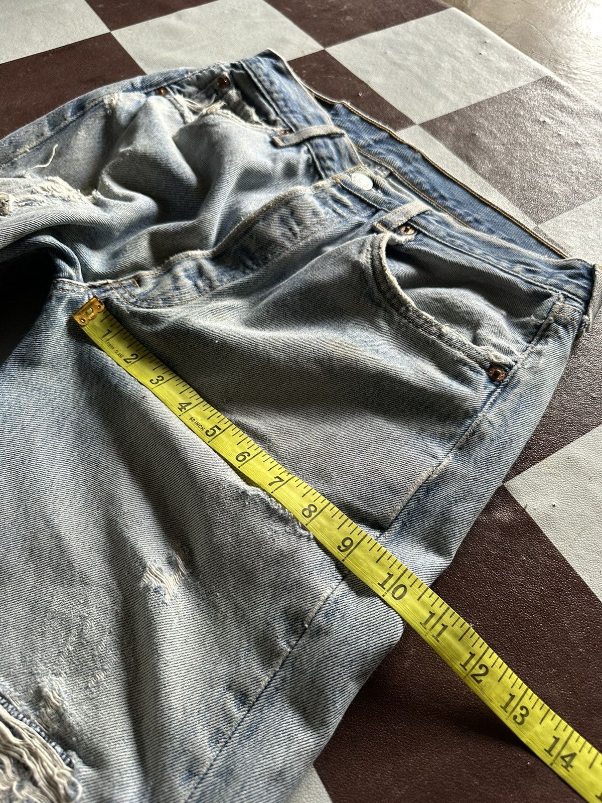 Levi's Vintage Levi’s 501 top button 553 distressed denim jeans Size US 30 / EU 46 - 15 Thumbnail