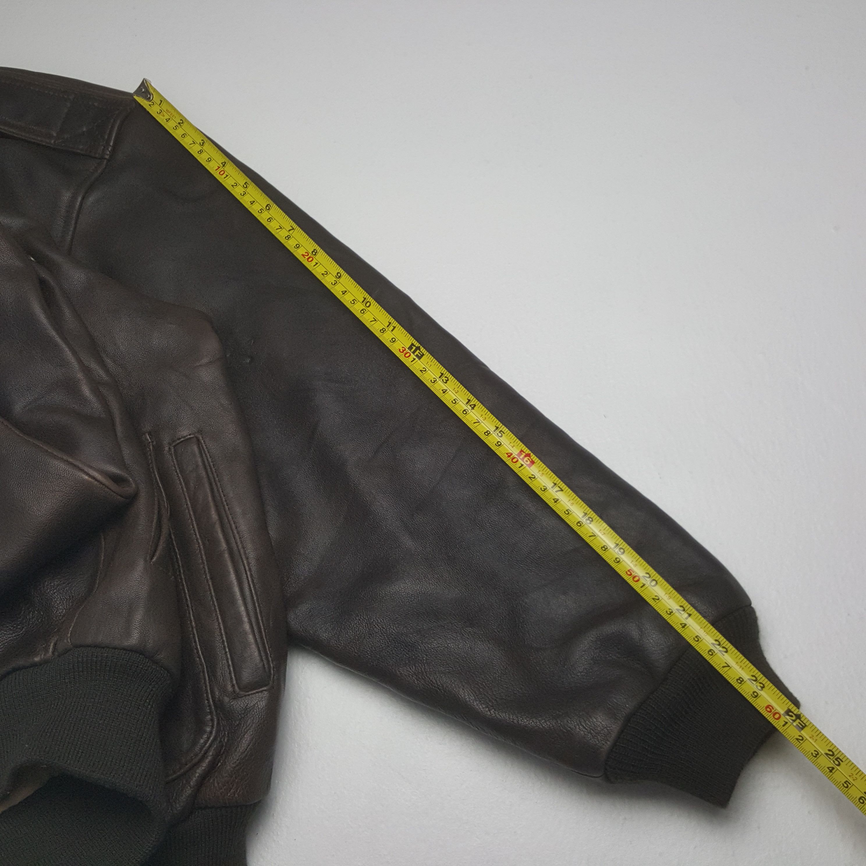 Avirex Vintage Avirex Italy Leather Jacket C311N3 Size US XL / EU 56 / 4 - 7 Thumbnail