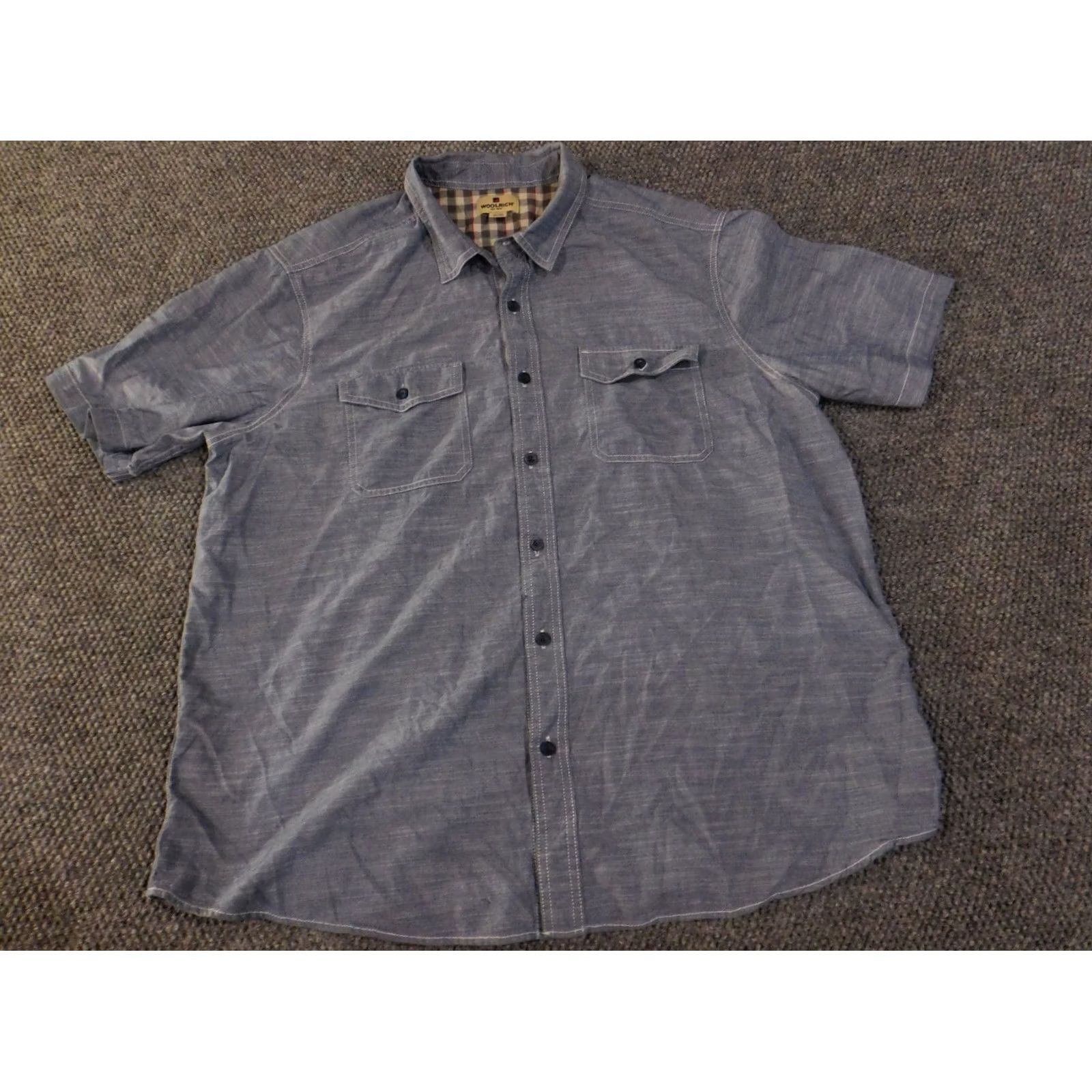 Vintage Woolrich Button-Up Shirt Mens 2XL Blue Chambray Casual Outdoor Slimming Pockets Short Sleeve Regular Fit Classic Outdoor Mens Size US XXL / EU 58 / 5 - 3 Thumbnail
