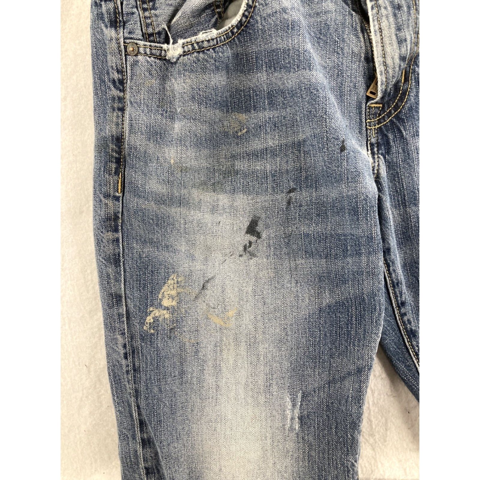 American Eagle Outfitters American Eagle Outfitters Jeans Mens 32 x 30 Denim Distressed Blue 5-Pocket Regular Straight Belt Loops USA Modern 90s Mens Size US 32 / EU 48 - 7 Thumbnail