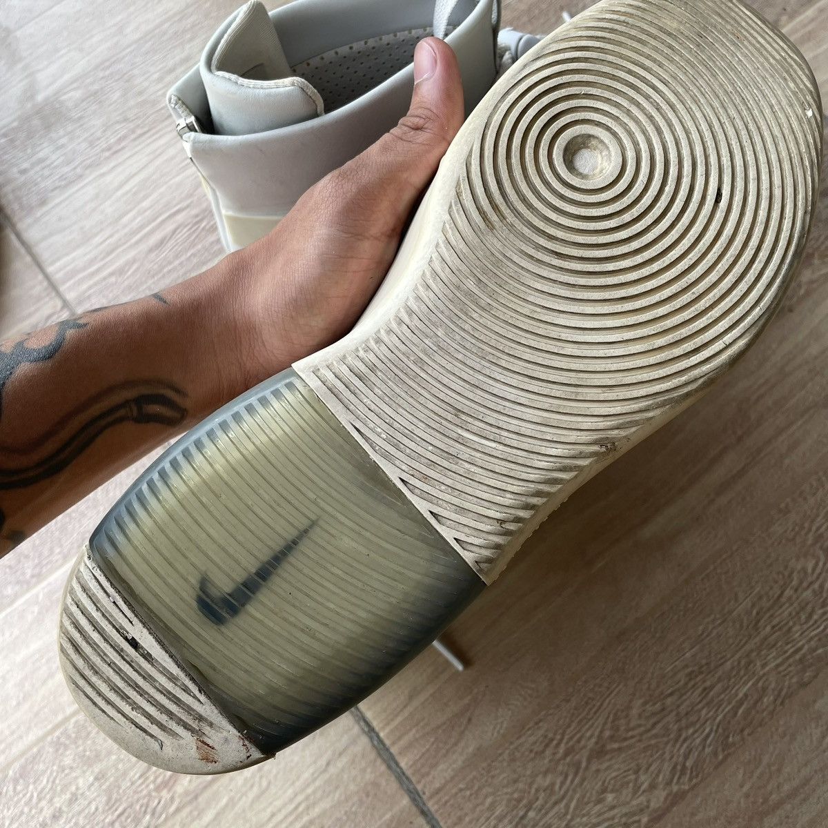 Fear of God × Nike NIKE FEAR OF GOD 1 "LIGHT BONE" Size US 9.5 / EU 42-43 - 8 Thumbnail