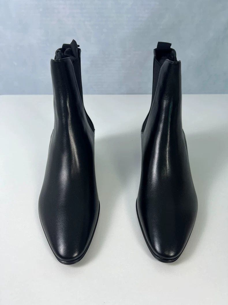 Saint Laurent Paris Saint laurent paris 21fwWyatt Foundation Chelsea Leather Bo Size US 5 / EU 37 - 3 Thumbnail