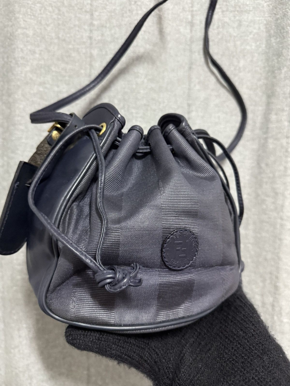 Fendi Fendi bucket sling bag Size ONE SIZE - 2 Thumbnail