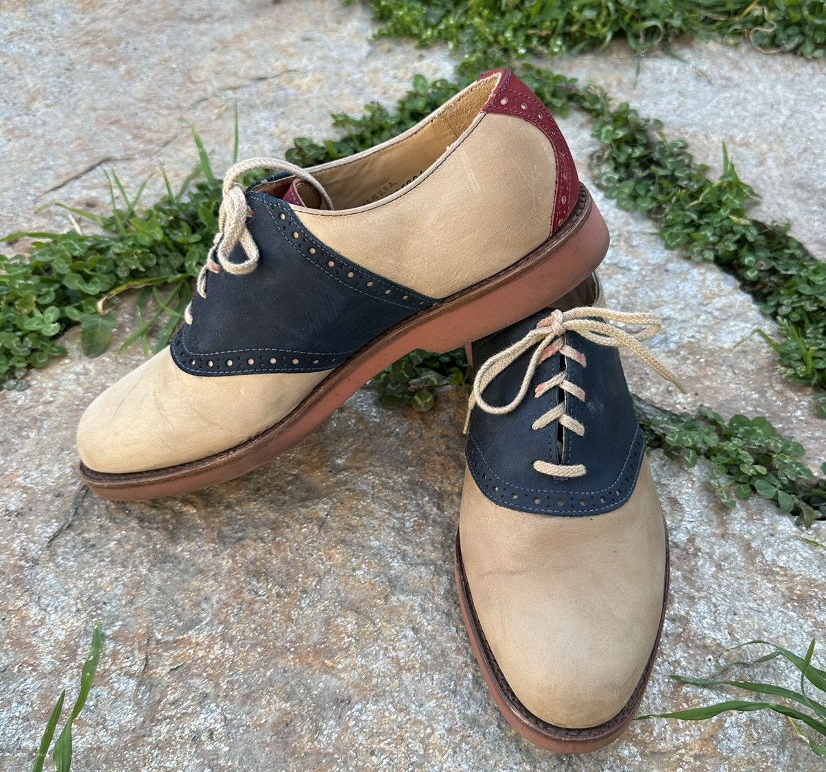 Cole Haan Vintage 90’s blue & cream Oxford suede shoes 8.5 Size US 8.5 / EU 41-42 - 2 Thumbnail
