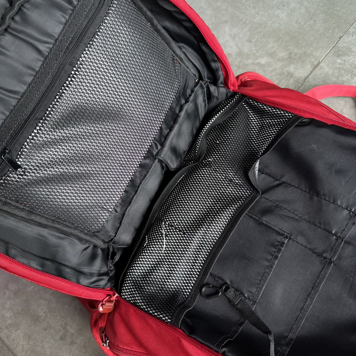 FUCT [OG Grail] FUCT VINTAGE RED BACKPACK Size ONE SIZE - 11 Thumbnail