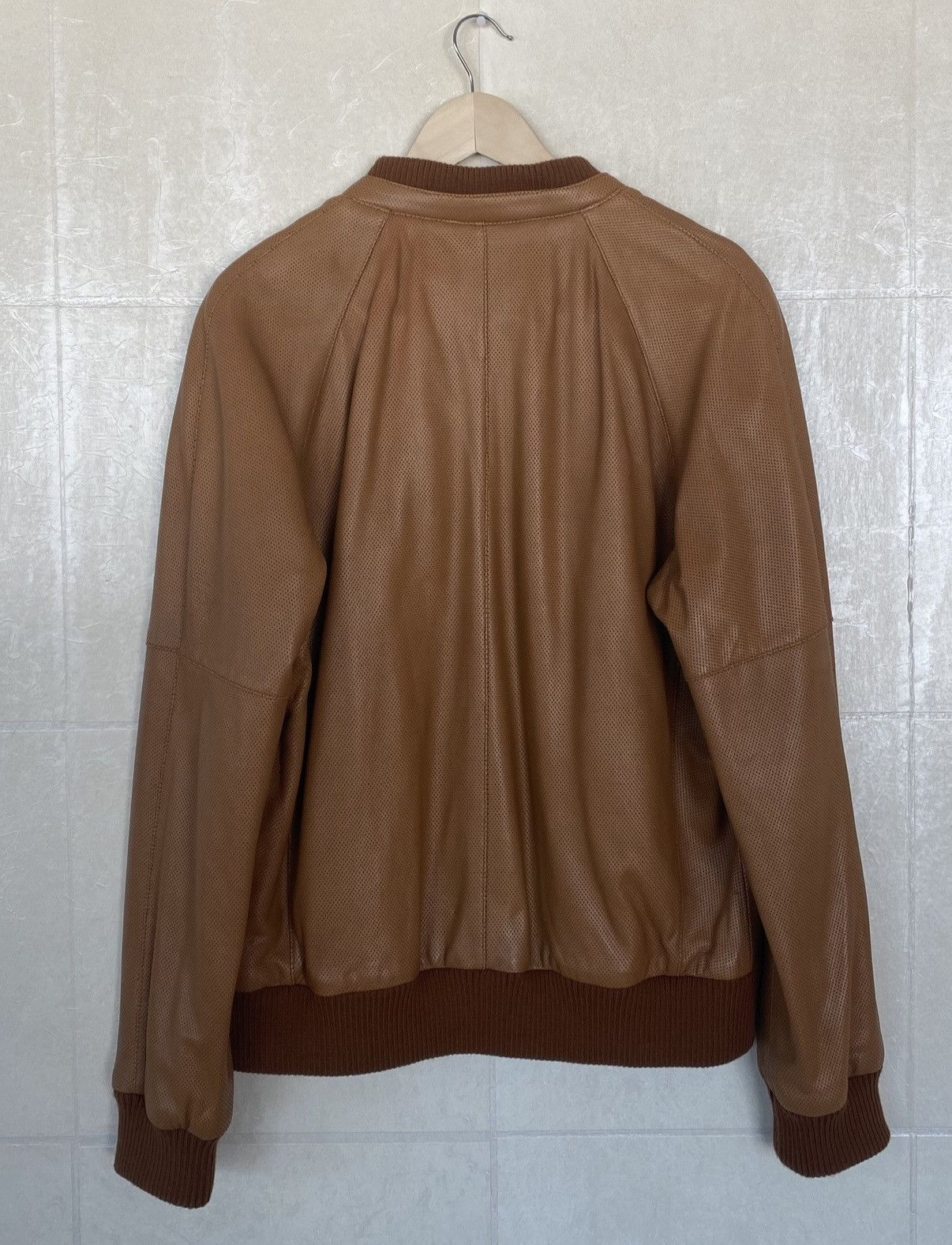 Saks Fifth Avenue Saks Fifth Avenue Brown Leather Jacket Size US L / EU 52-54 / 3 - 2 Thumbnail