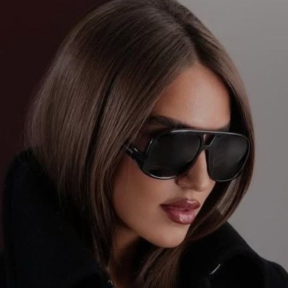 Saint Laurent Paris NEW SAINT LAURENT SUNGLASSES SL652/F SOLACE 001 BLACK UNISEX Size ONE SIZE - 1 Thumbnail