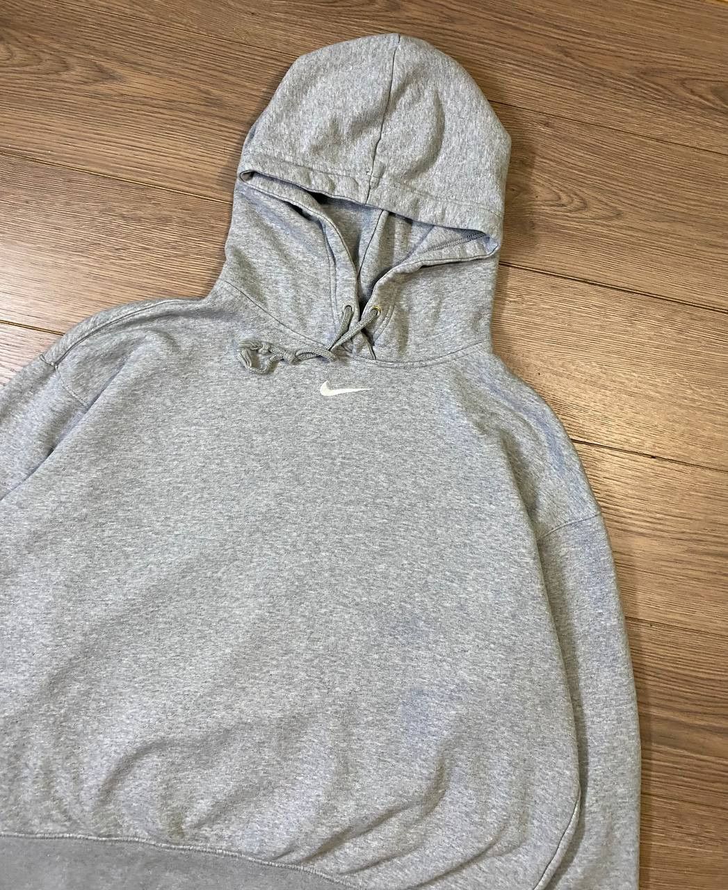 Nike × Vintage Vintage Nike Centre Swoosh Oversized Grey Hoodie Size M Size M / US 6-8 / IT 42-44 - 4 Thumbnail