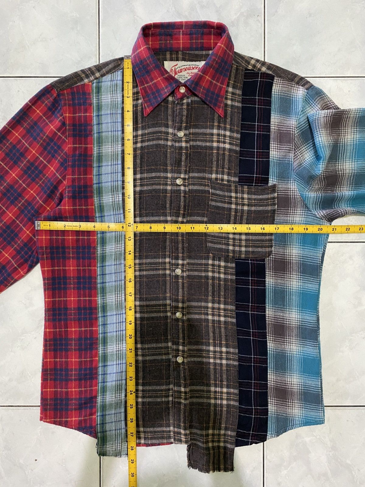 Vintage Los Angels California Fourseason Rebuild 5 Cuts Distressed Size US M / EU 48-50 / 2 - 18 Thumbnail