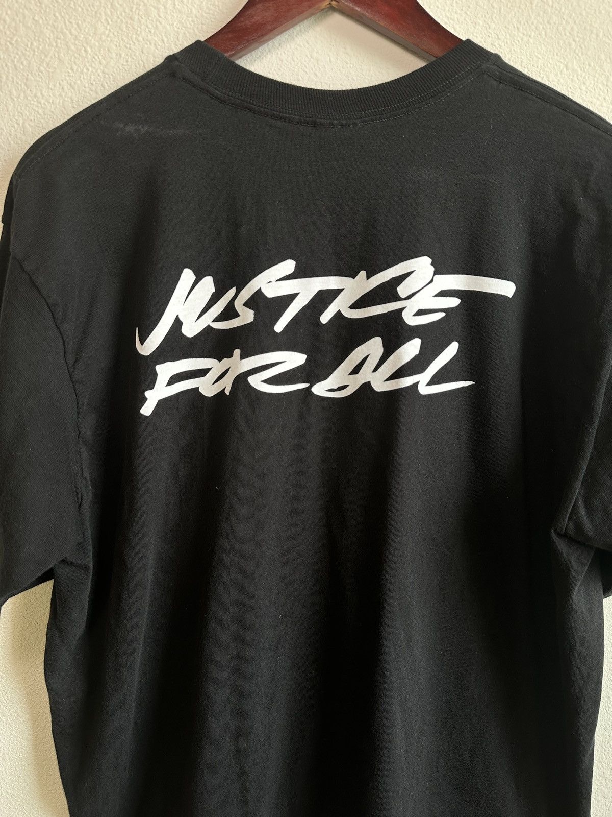 Supreme Supreme Futura Logo Tee Size US XL / EU 56 / 4 - 3 Thumbnail