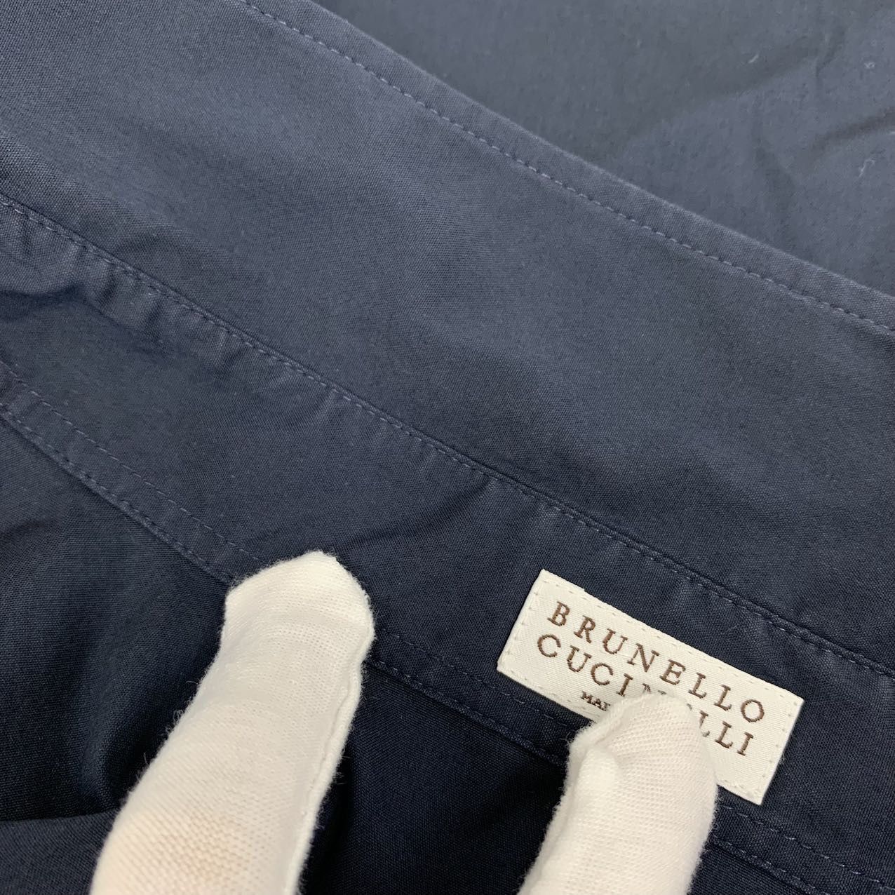 Brunello Cucinelli Brunello Cucinelli Silk Shirt Navy (M) Size M / US 6-8 / IT 42-44 - 8 Thumbnail