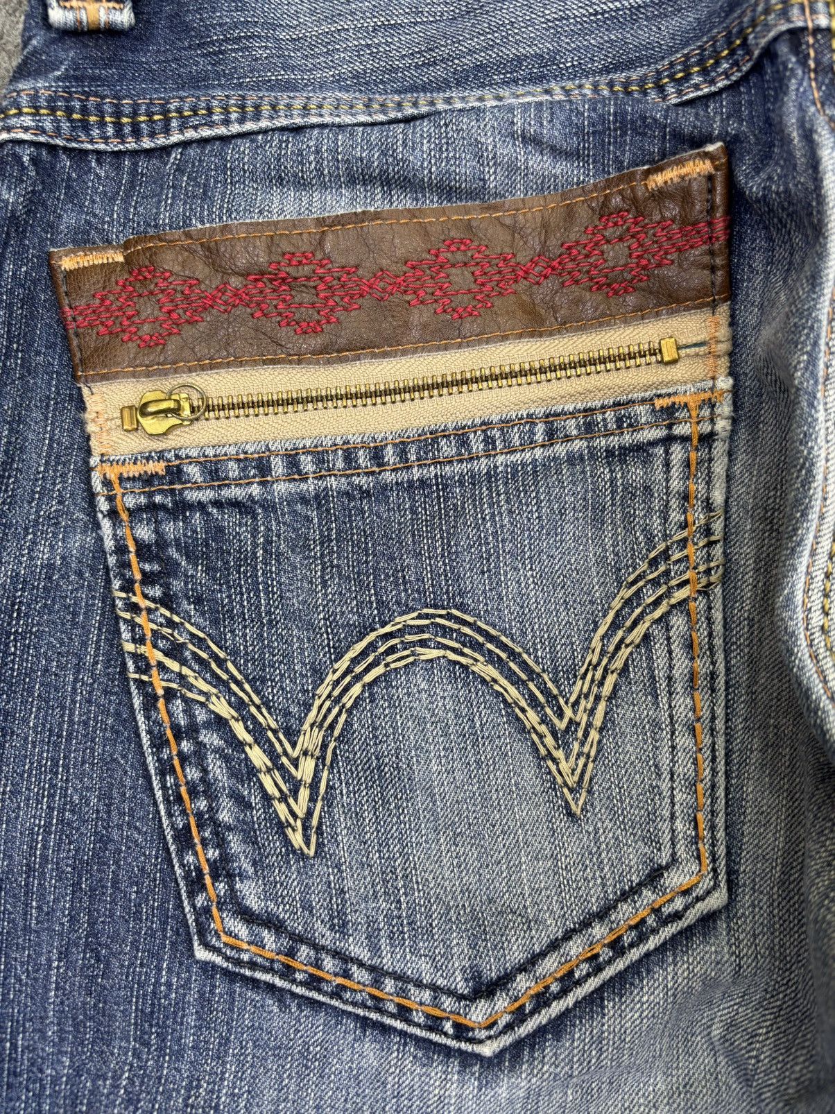 Edwin 💥Thrashed💥Wide Edwin Thrashed Style Distressed Denim F960 Size US 30 / EU 46 - 15 Thumbnail