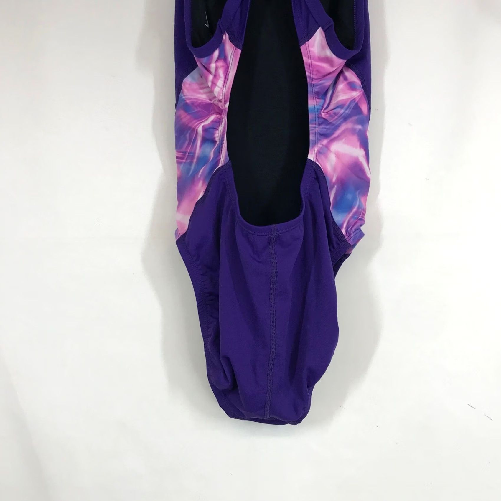 Nike Nike Suit Womens 36 Purple HydraStrong One Piece Swimsuit Pink Marble NESSC012 Size ONE SIZE - 6 Thumbnail