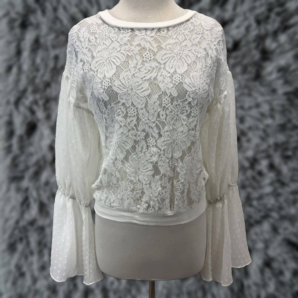 Free People VINTAGE Free People Sheer Lace Top Blouse Women Small White Flared Sleeve Bohemian Size S / US 4 / IT 40 - 1 Thumbnail