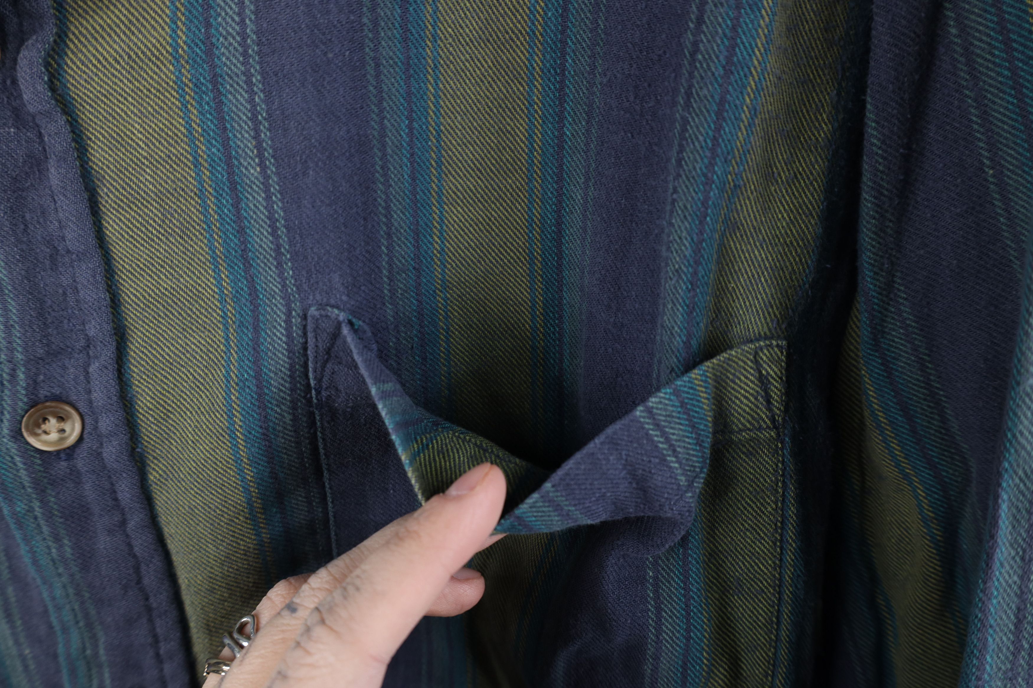 Vintage Vintage 90s Streetwear Single Needle Flannel Button Shirt Size US XL / EU 56 / 4 - 6 Thumbnail