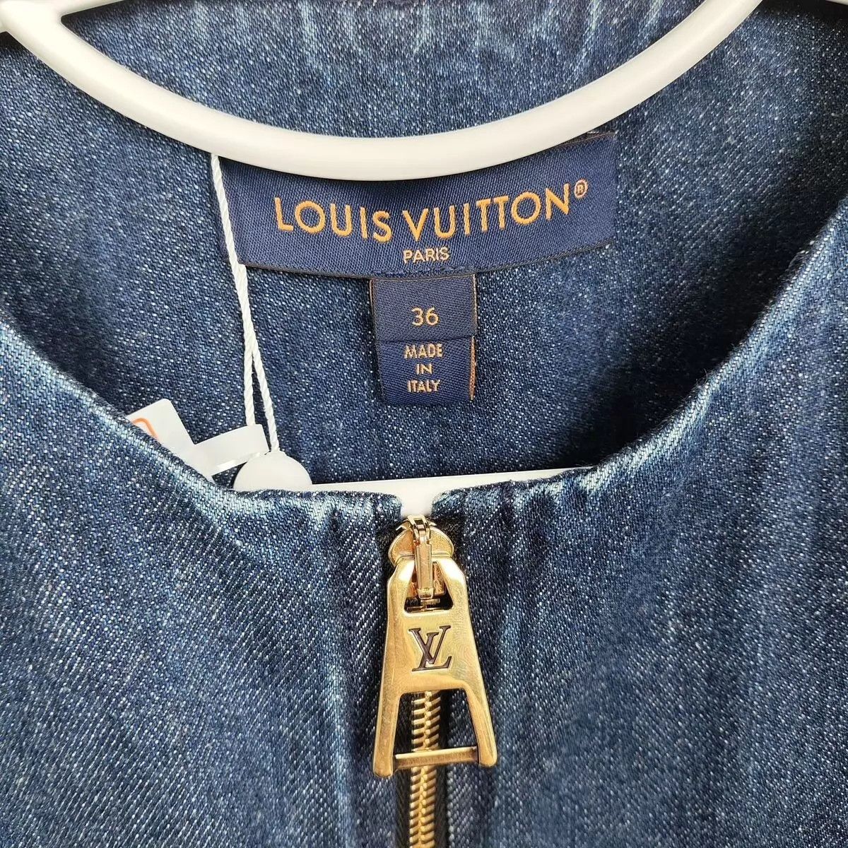 Louis Vuitton LV women's blue denim leather jacket 36 Size XS / US 0-2 / IT 36-38 - 4 Thumbnail
