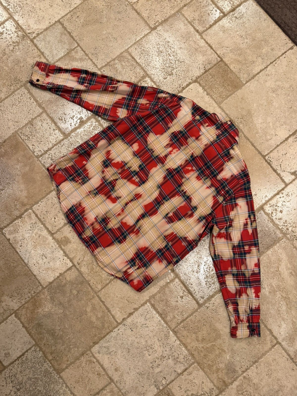 Celine Celine x Hedi FW23 Bleached Tartan Plaid Red Flannel Shirt Size US XL / EU 56 / 4 - 10 Thumbnail
