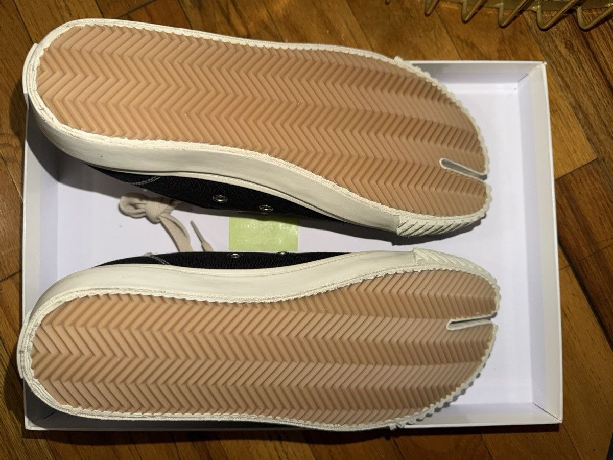 Maison Margiela Maison Margiela Tabis Size US 9.5 / IT 39.5 - 1 Thumbnail