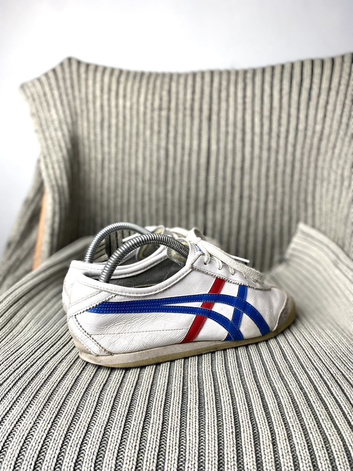 Asics × Japanese Brand × Onitsuka Tiger Vintage Asics Onitsuka Tiger Mexico 66 Sneakers Size US 6 / EU 39 - 4 Thumbnail