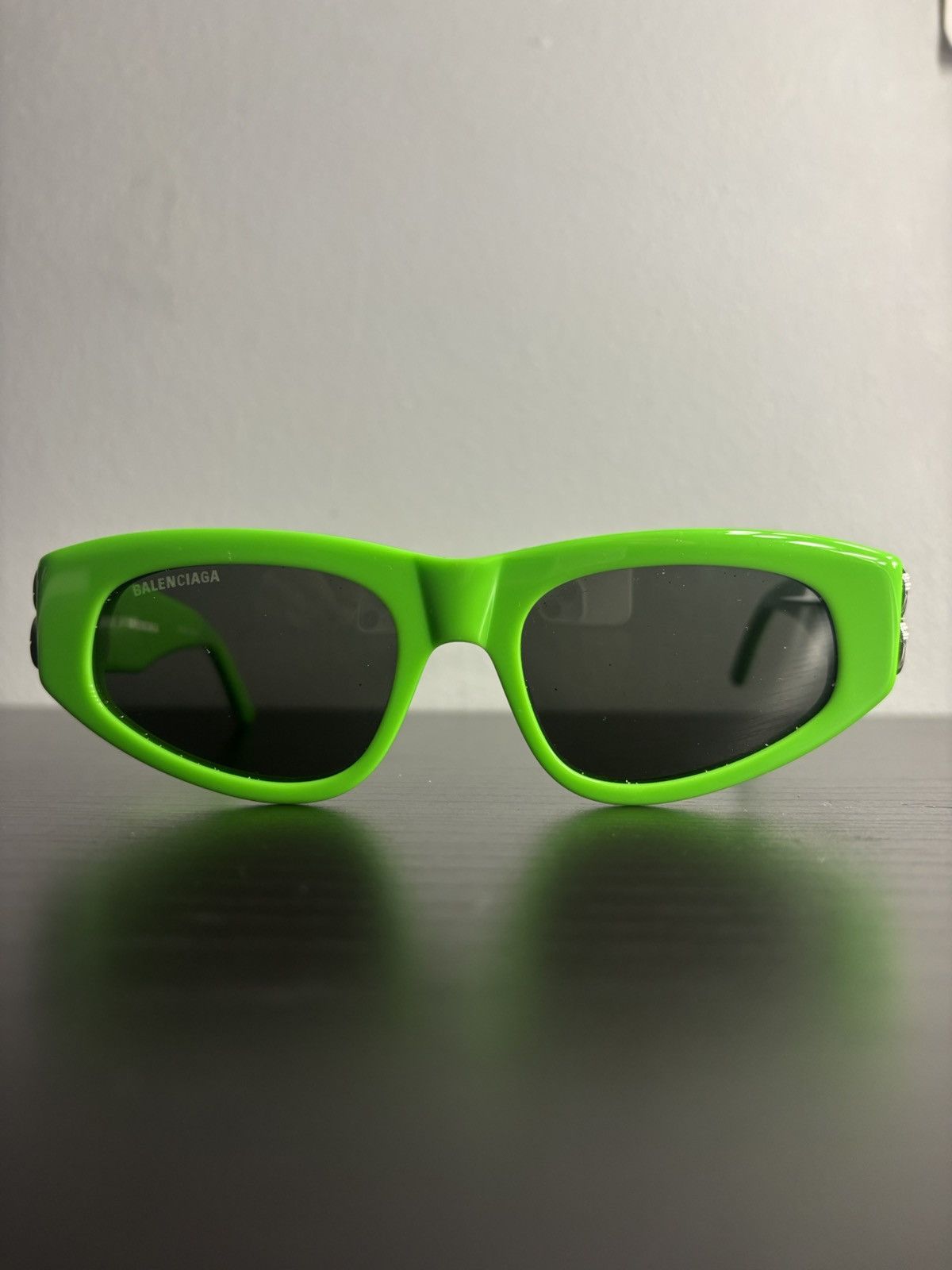 Balenciaga Balenciaga Green Sunglasses Size ONE SIZE - 1 Thumbnail