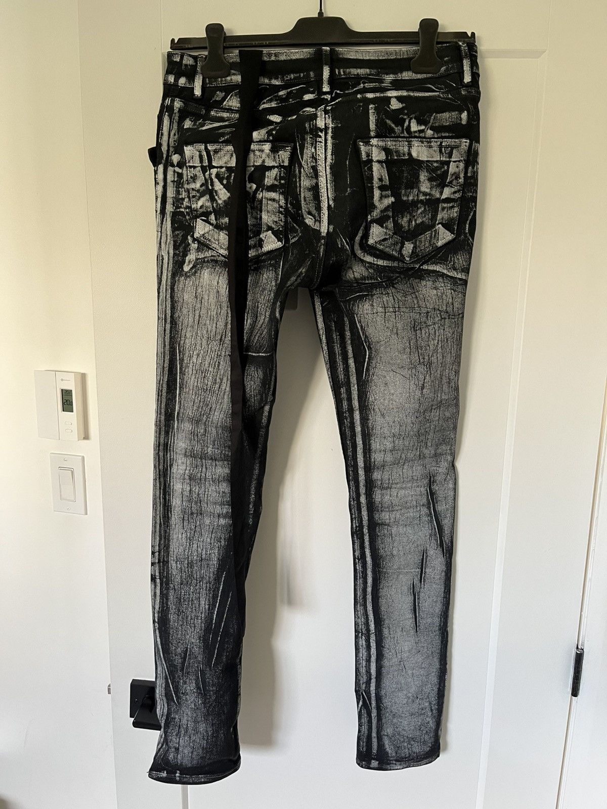 Rick Owens Rick Owens DRKSHDW - Foil Destroyed Tyrone Cut, Milk/Black Size US 33 - 7 Thumbnail