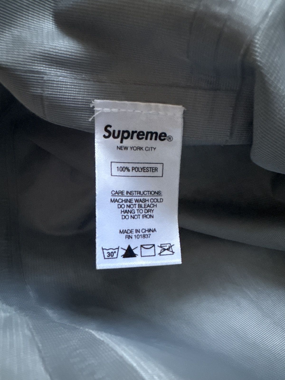 Supreme Supreme GORE TEX Taped Seam Jacket Leopard Size Medium Size US M / EU 48-50 / 2 - 10 Thumbnail