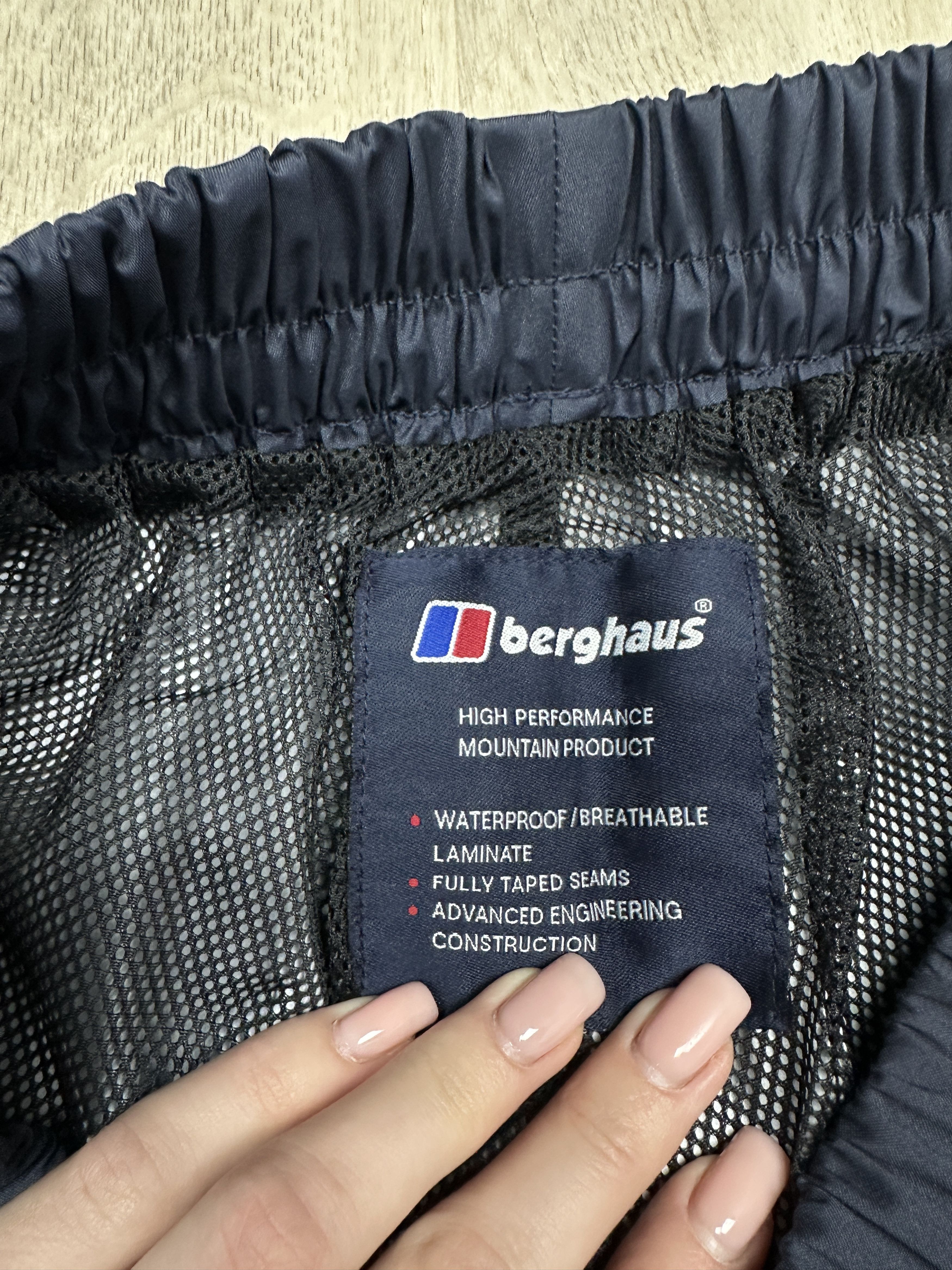 Berghaus Berghaus Vintage Mens Outdoor Waterproof Pants Size US 34 / EU 50 - 4 Thumbnail