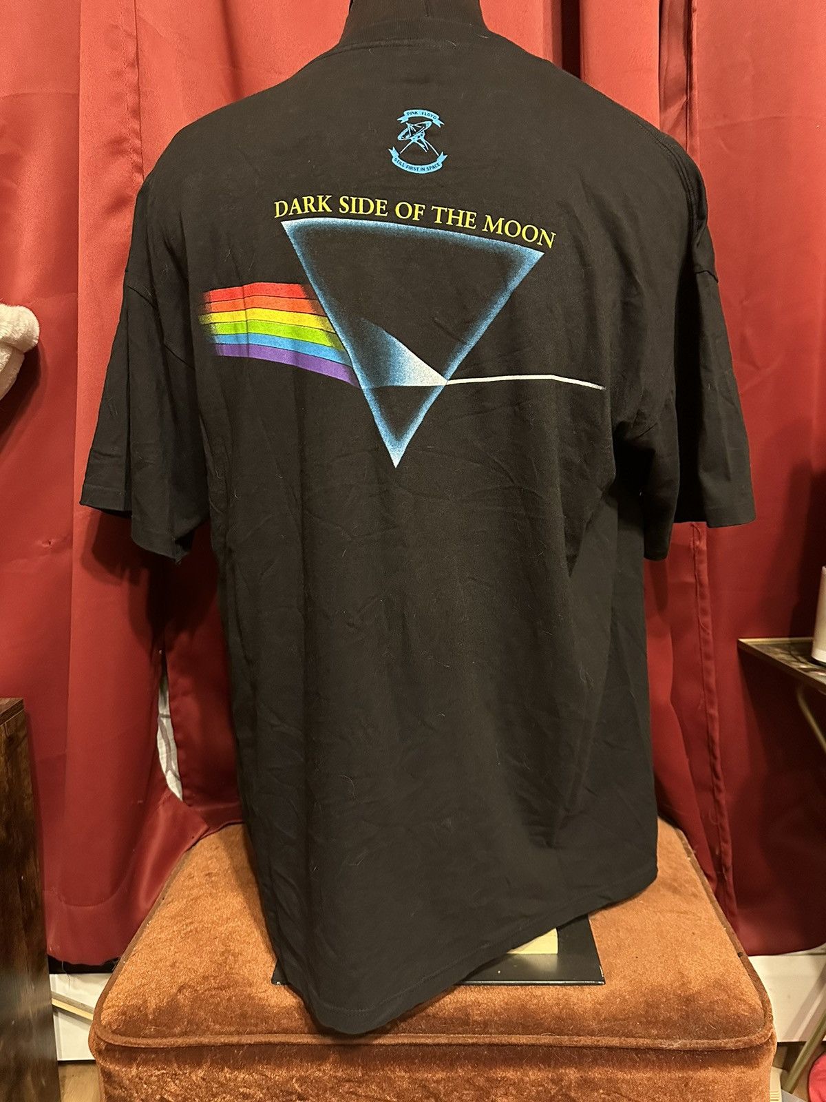 Pink Floyd Vintage Pink Floyd Tshirt 90’s Dark Side of The Moon Grail Size US XXL / EU 58 / 5 - 2 Thumbnail