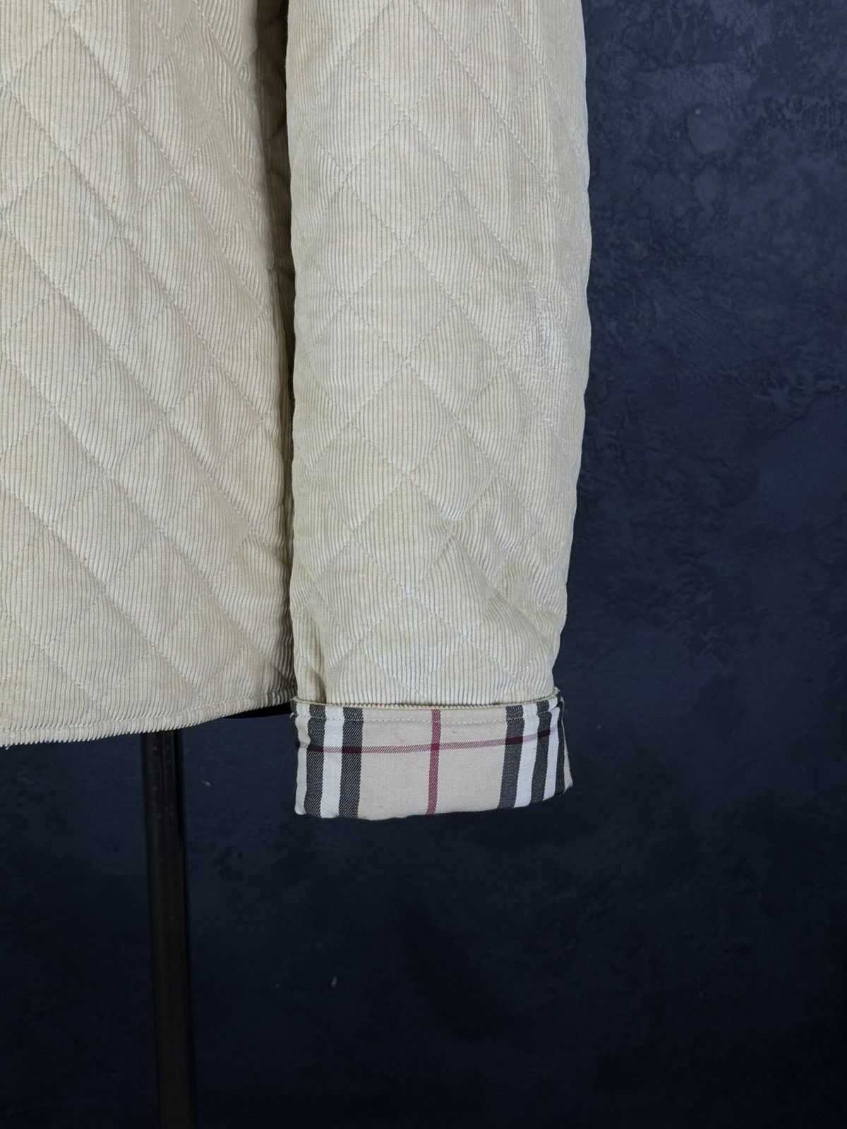 Burberry Burberry Women’s Quilted Corduroy Jacket Nova Check Beige Size XXL / US 16-18 / IT 52-54 - 9 Thumbnail