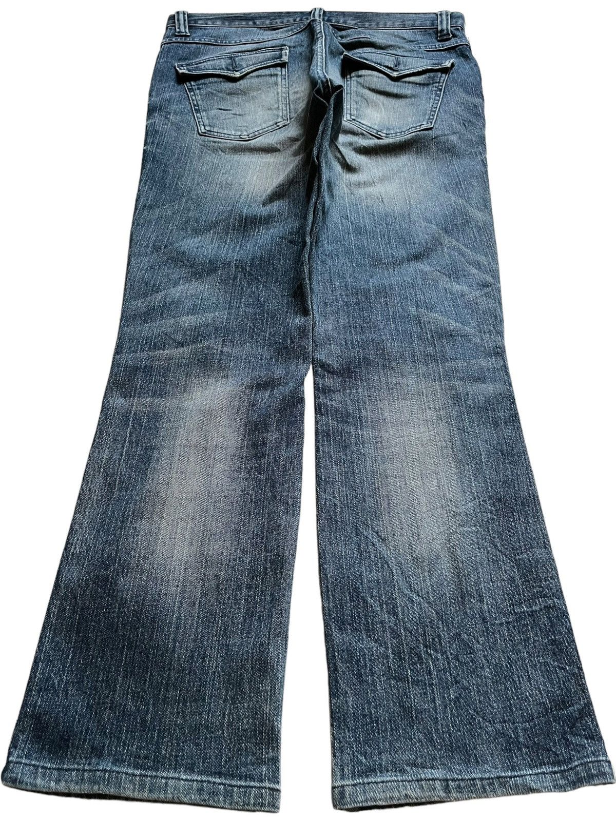 Japanese Brand × Jun Takahashi × Uniqlo SALES🔥Vintage Japanese Uniqlo Blue Distressed Loose Jeans Size US 35 - 2 Thumbnail