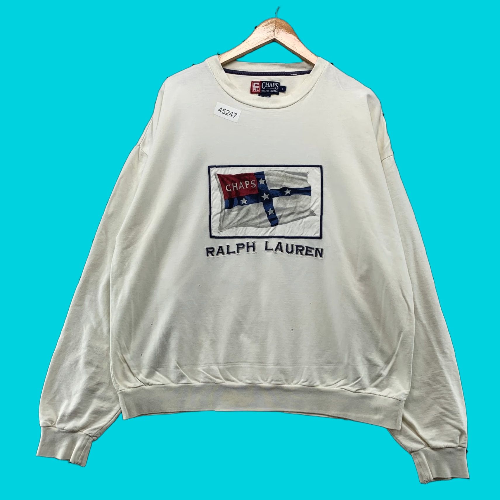 Ralph Lauren VINTAGE Ralph Lauren Chaps Sweatshirt Mens Large White Flag Embroidered 90s Crew Neck Cotton Fleece All Seasons Pullover World New Title Size US L / EU 52-54 / 3 - 1 Thumbnail