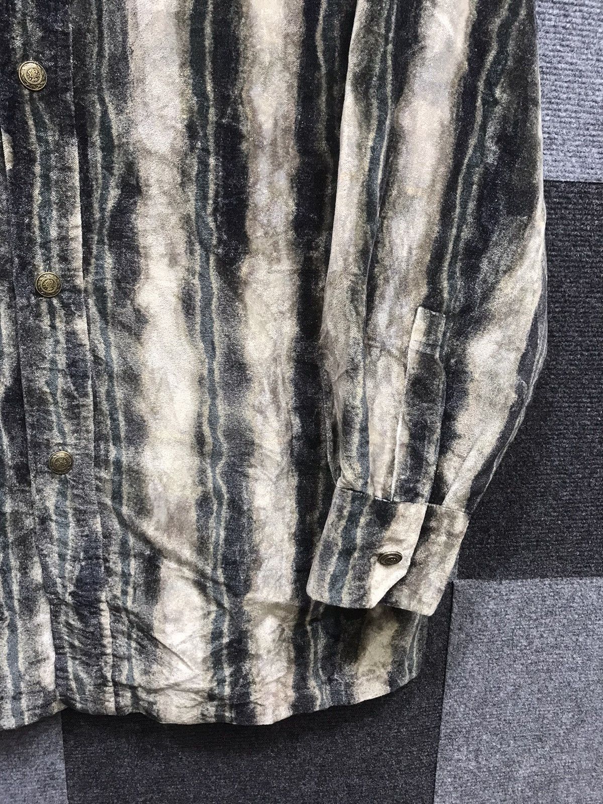 Vintage × Yoshiyuki Konishi Archival YOSHIYUKI KONISHI Ficce Uomo Stripe Jacquard Shirt Size US M / EU 48-50 / 2 - 5 Thumbnail