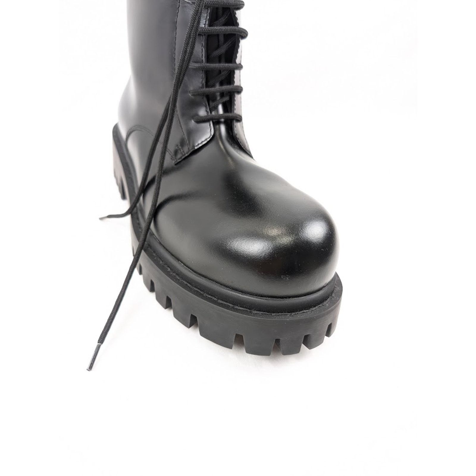Balenciaga o1rshd1 Sergent Calf Bootie Calfskin Lux in Black Size US 11 / EU 44 - 5 Thumbnail