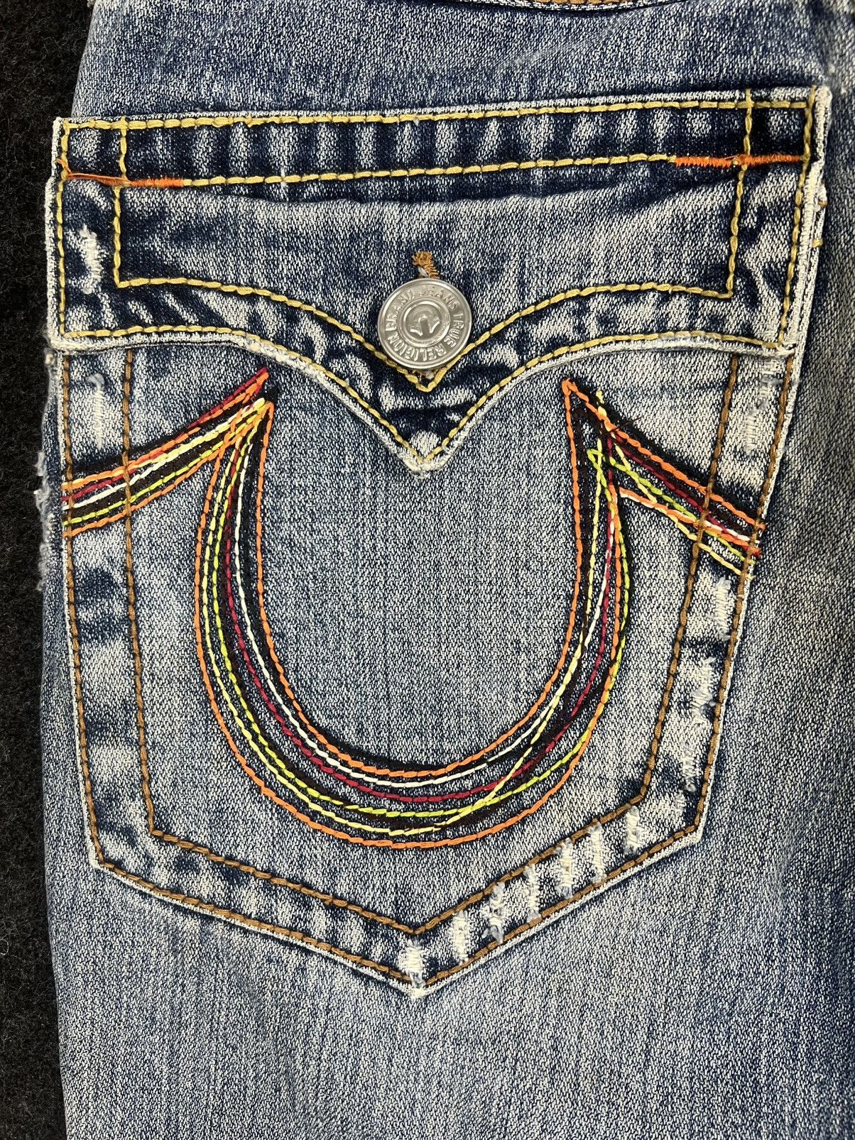 True Religion True Religion Joey Big T Multicolour Embroidery Flare Jeans Size US 31 - 7 Thumbnail