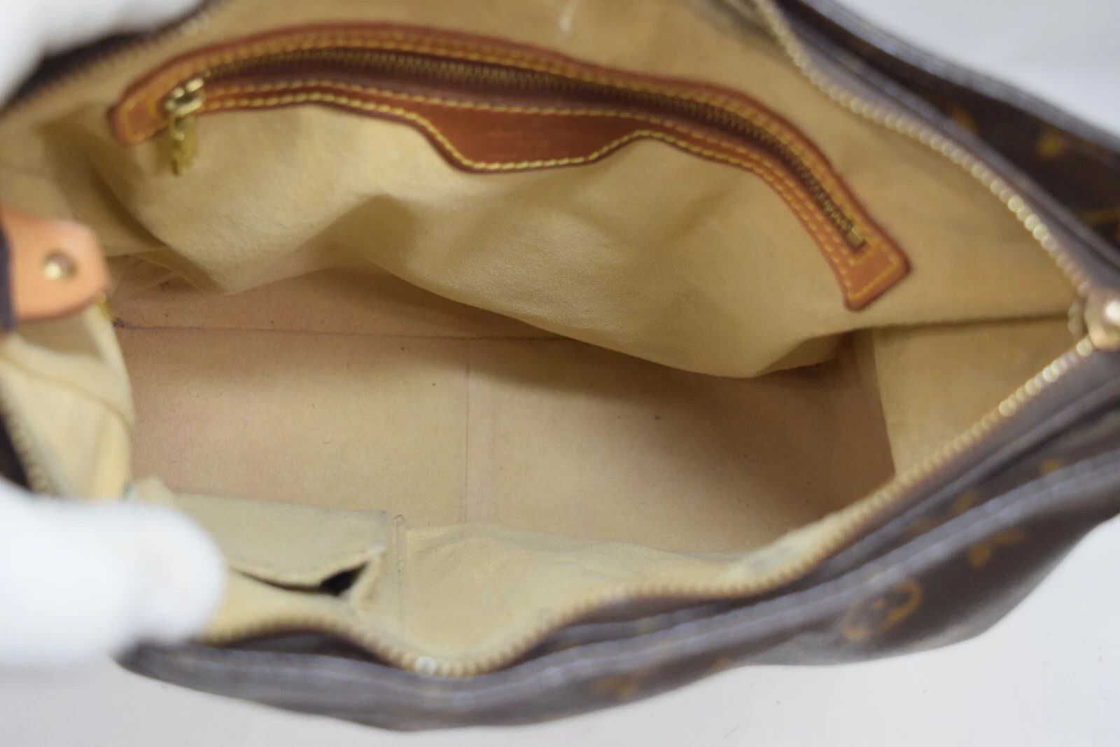 Louis Vuitton Louis Vuitton Looping GM Monogram Canvas Shoulder Bag M51145 Size ONE SIZE - 12 Thumbnail
