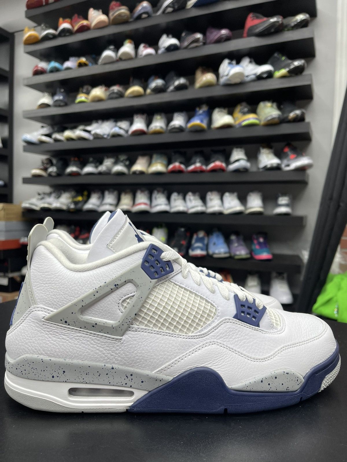 Jordan Brand Size 13 - Jordan 4 Midnight Navy Size US 13 / EU 46 - 3 Thumbnail