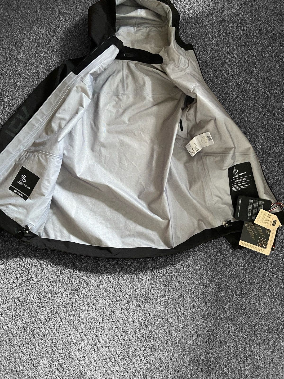Moncler Moncler Gortex Windbreaker Size US M / EU 48-50 / 2 - 3 Thumbnail