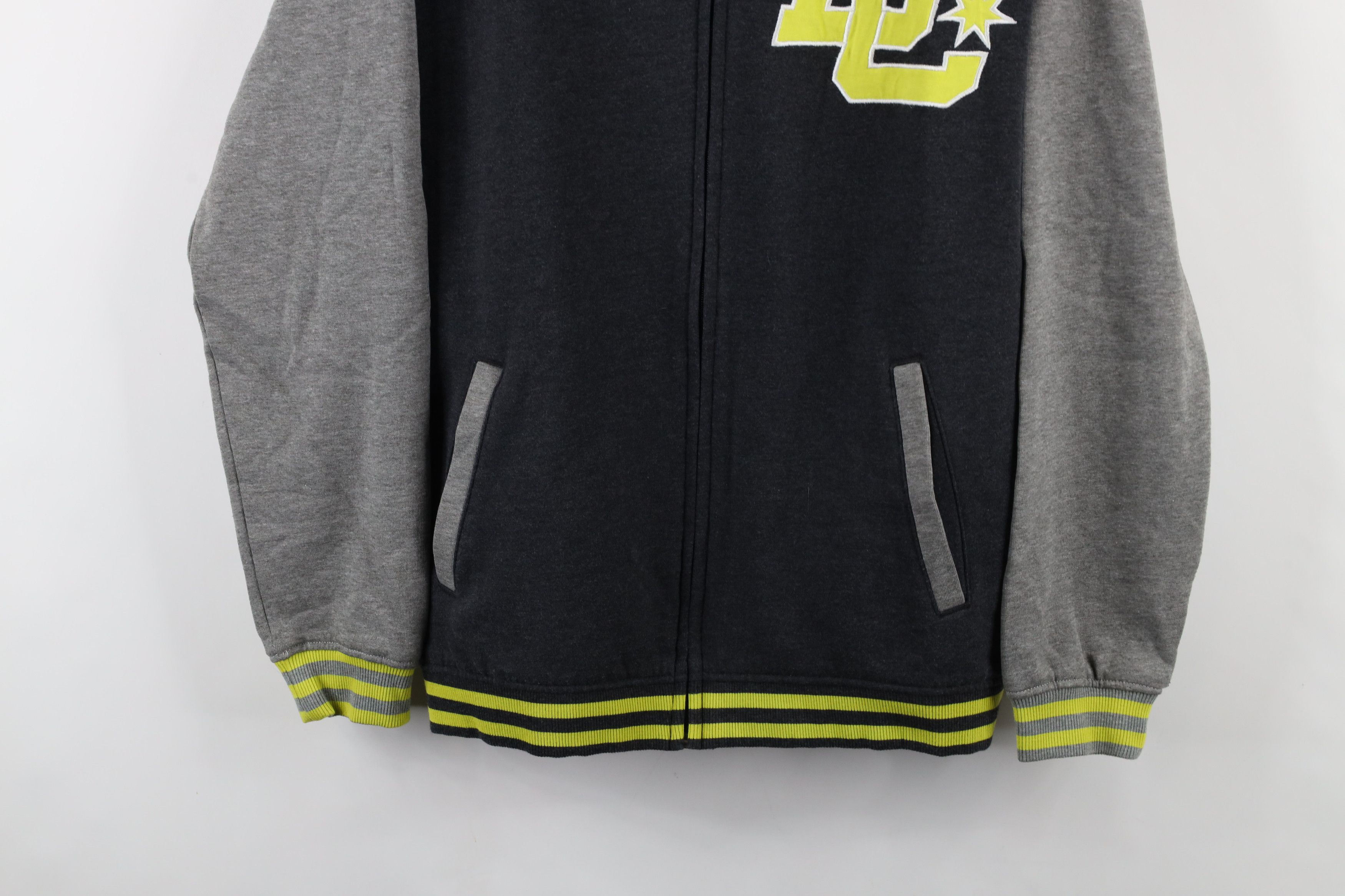 Vintage Vintage DC Shoes Skateboarding Block Full Zip Hoodie Gray Size US L / EU 52-54 / 3 - 3 Thumbnail