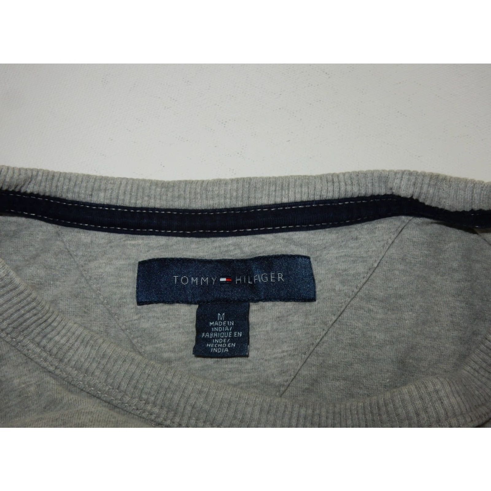 Tommy Hilfiger TOMMY HILFIGER Gray Long Sleeve T-Shirt Men’s Medium Cotton Size US M / EU 48-50 / 2 - 3 Thumbnail