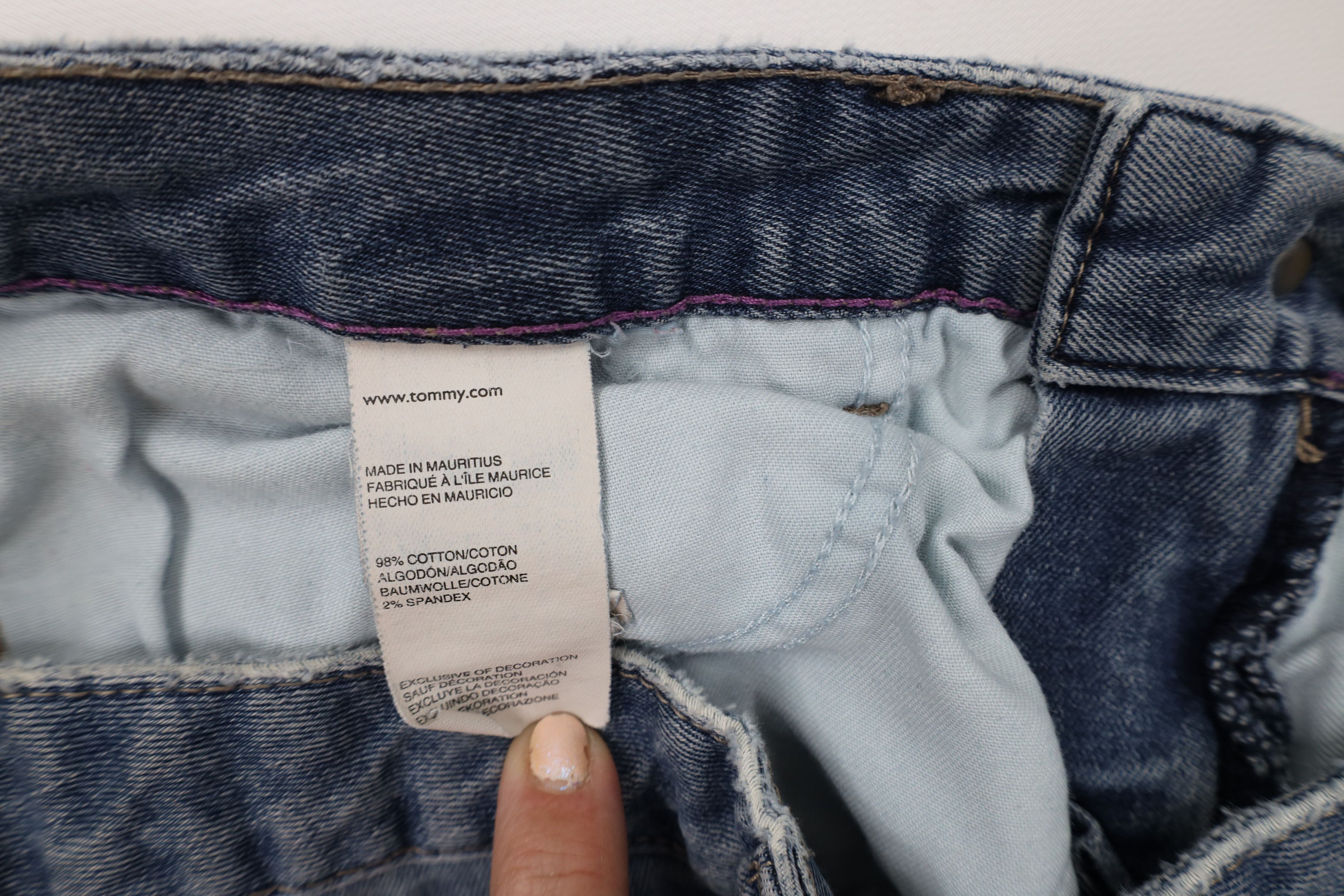 Tommy Hilfiger Vintage Y2K Tommy Hilfiger Curvy Skinny Leg Jeans Blue Size 28" / US 6 / IT 42 - 11 Thumbnail