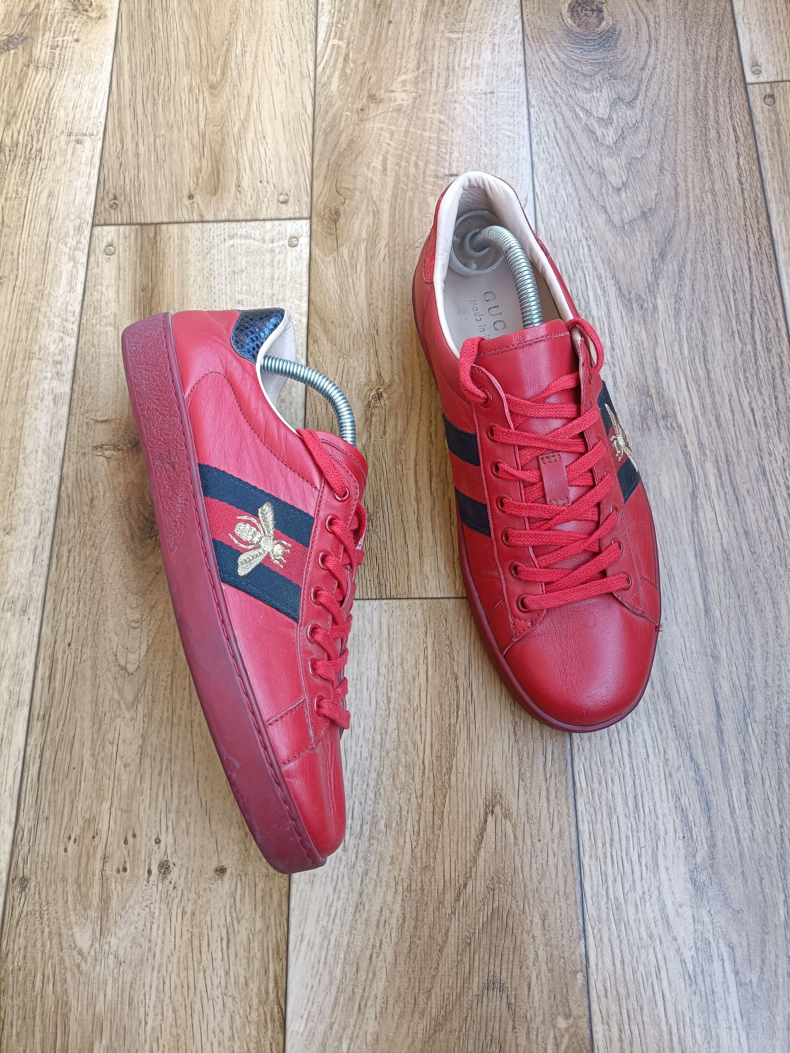 Gucci Gucci Ace Bee Low Top Size US 9 / EU 42 - 1 Thumbnail