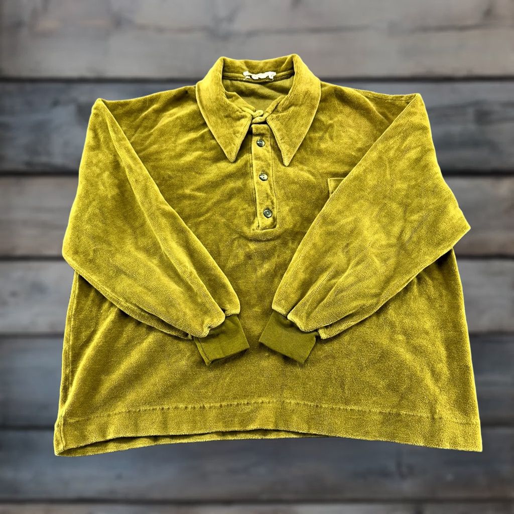 Velour VINTAGE Velour Polo Shirt Mens L Green Velvet Dagger Collar Solid Polo 60s 70s Mens L Green Velour Polo Shirt Vintage 70s Size US L / EU 52-54 / 3 - 1 Thumbnail