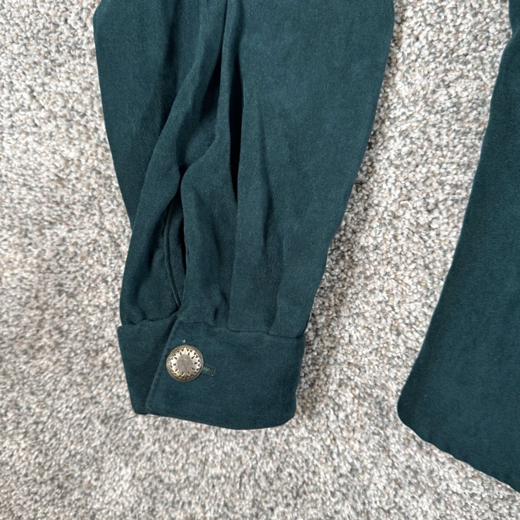 Vintage VINTAGE Roughrider Western Shirt XL Green Embroidered Aztec Cowboy Circle T 80s 90s Mens Long Sleeve Button-Up Size US XL / EU 56 / 4 - 2 Thumbnail