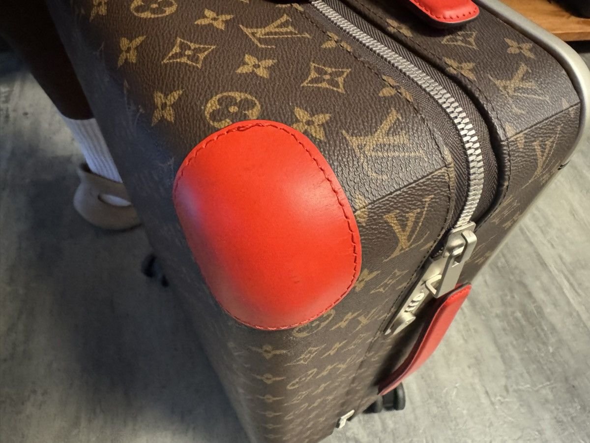 Louis Vuitton Louis Vuitton Horizon 55 Red Size ONE SIZE - 5 Thumbnail