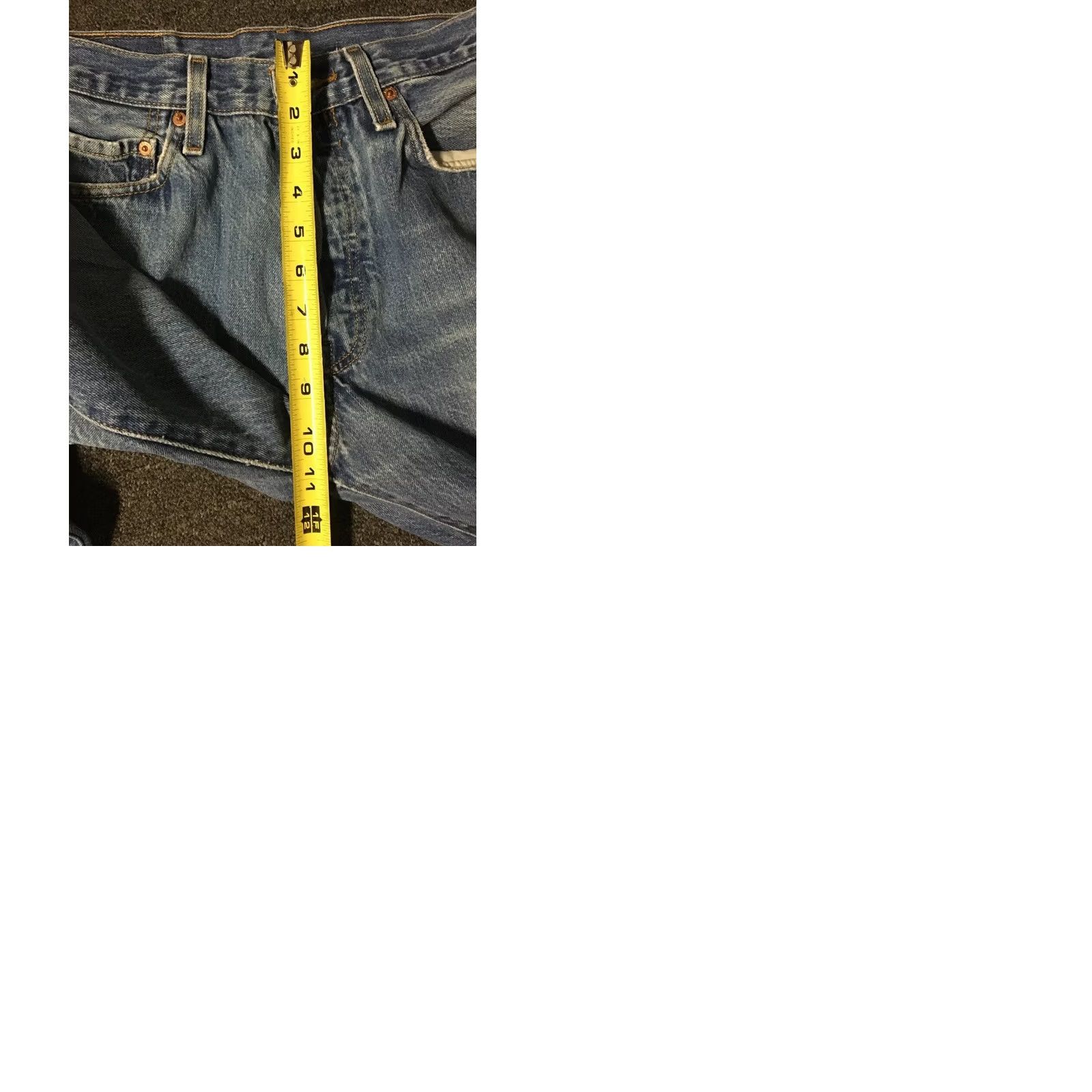 Levi's VINTAGE Levi's 501 Jeans Button Fly 31/31 90s Grunge Punk Biker Skate Mens Blue Denim Size US 31 - 9 Thumbnail