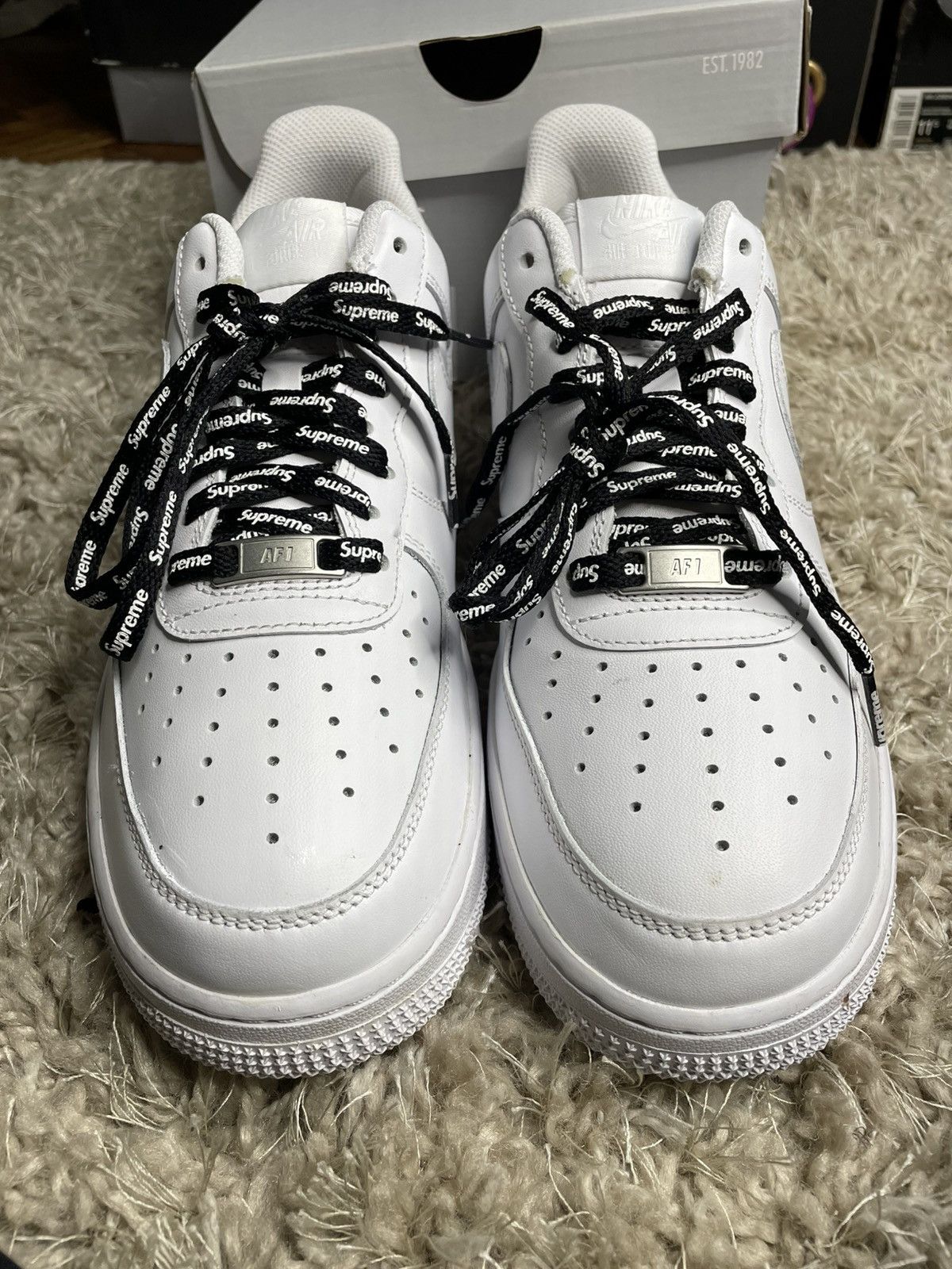 Nike Nike Air Force 1 Size US 8.5 / EU 41-42 - 4 Thumbnail